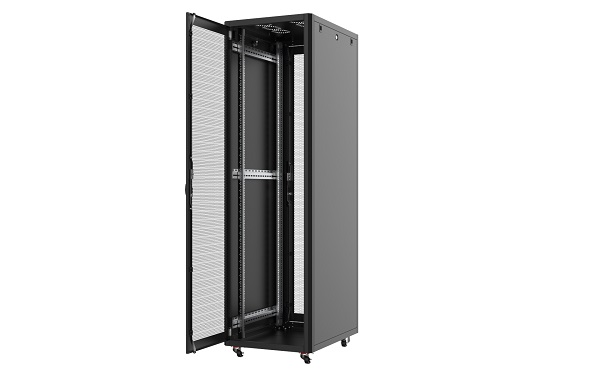 46U 19” Сървърен Комуникационен шкаф 610x1000x2206mm, MR.GTS46U61.01